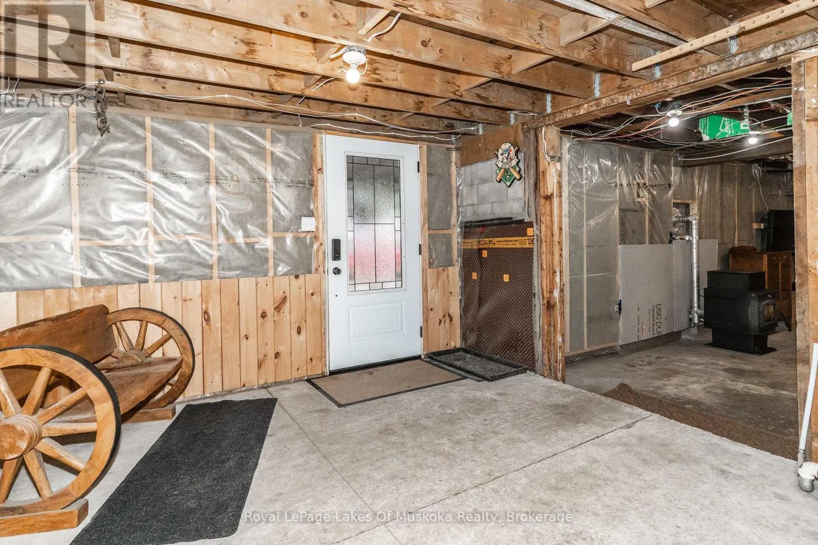 1741 DOE LAKE ROAD