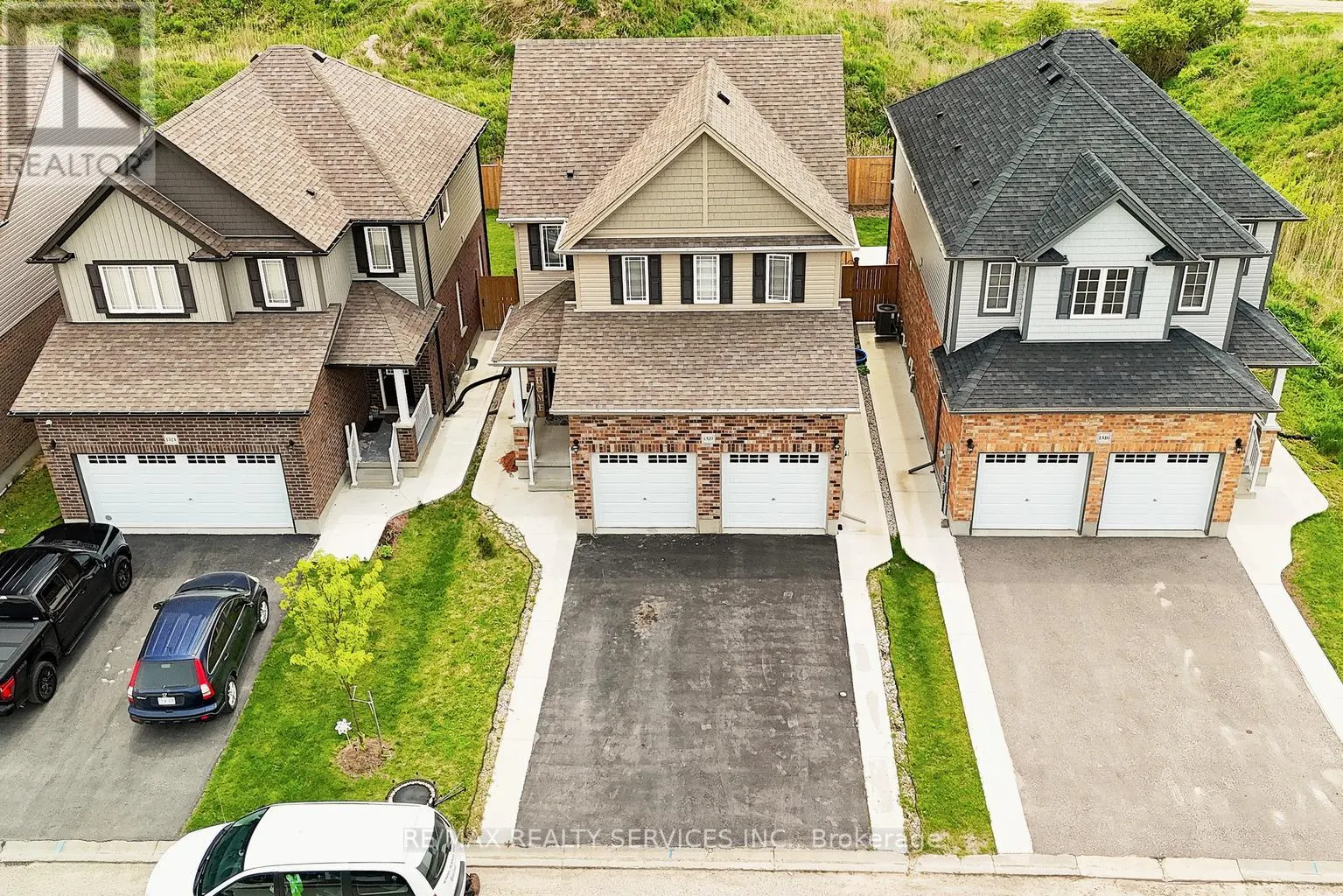 1320 CALAIS DRIVE