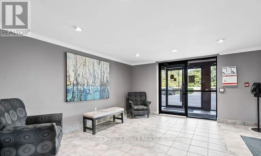 103 - 600 GRENFELL DRIVE, #103