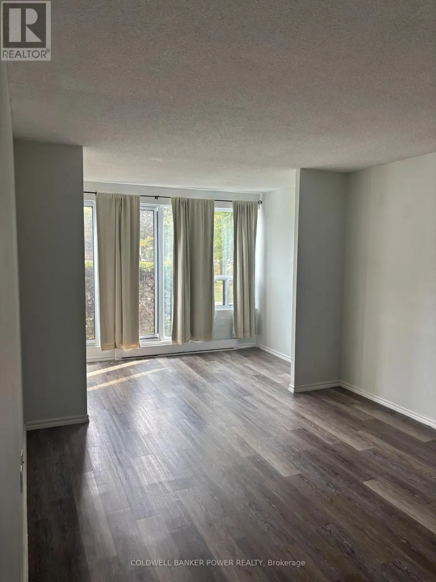 103 - 600 GRENFELL DRIVE, #103