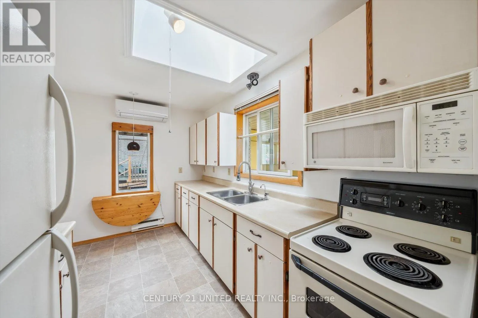 411 HIGHLAND ROAD