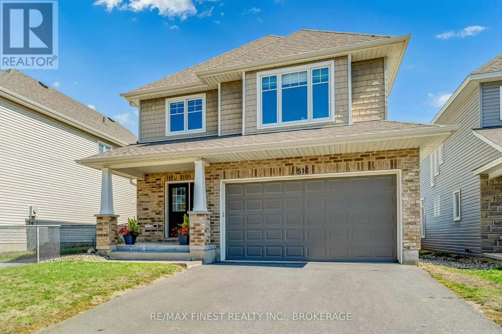 516 SAVANNAH COURT