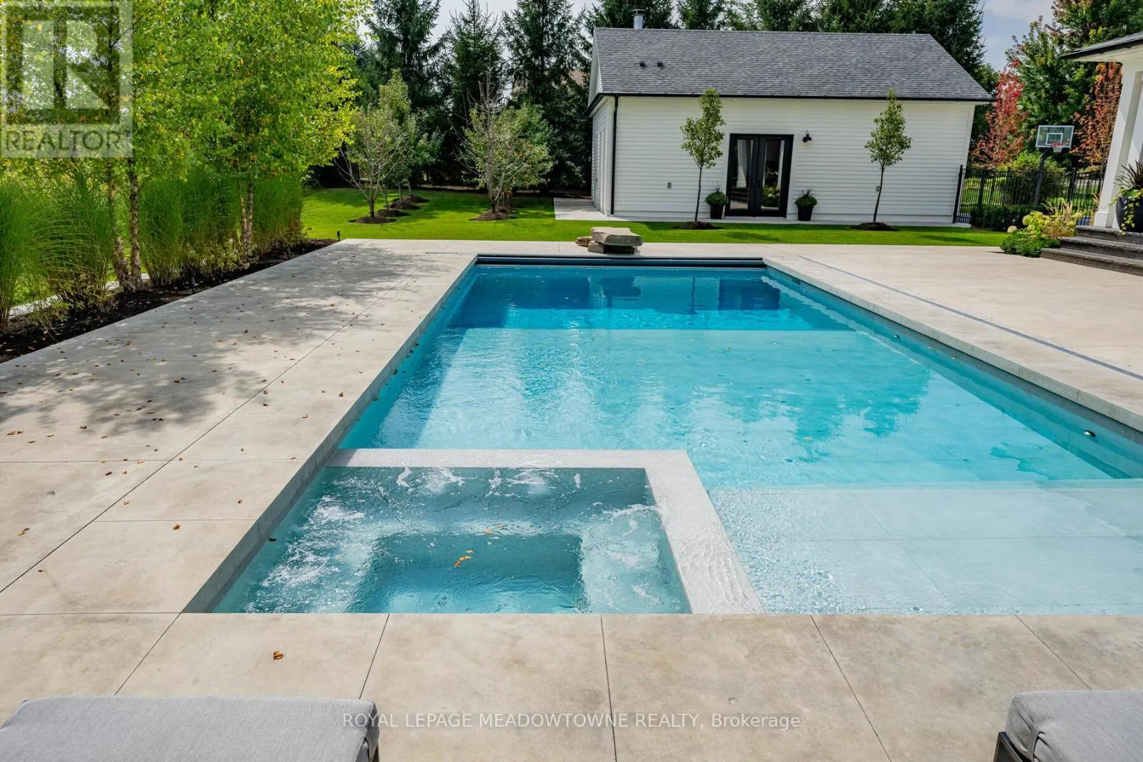 9275 WELLINGTON RD 50