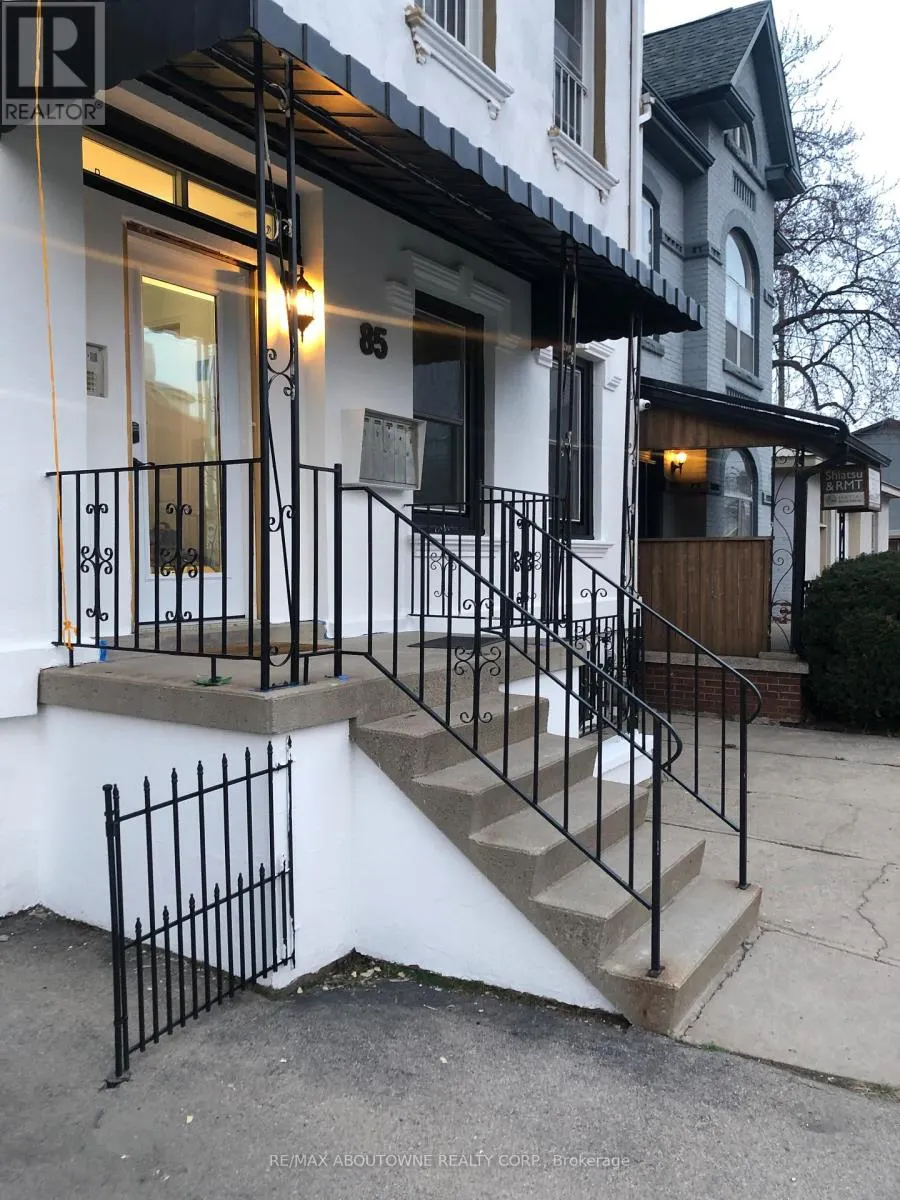 85 WILSON STREET