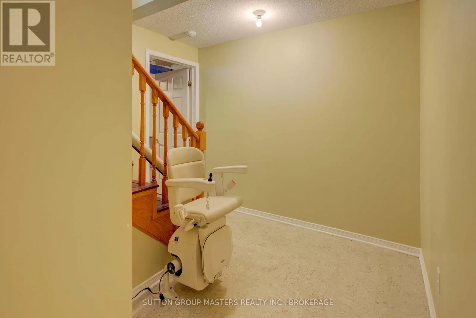 83 ABBEY DAWN DRIVE