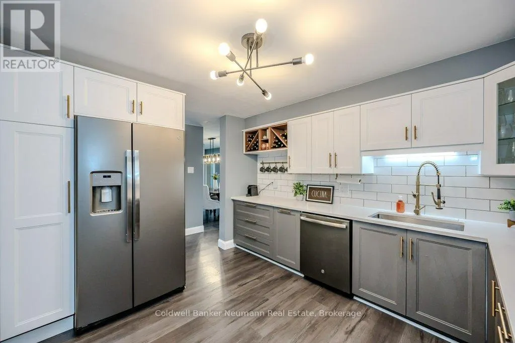 1206 - 55 GREEN VALLEY DRIVE, #1206