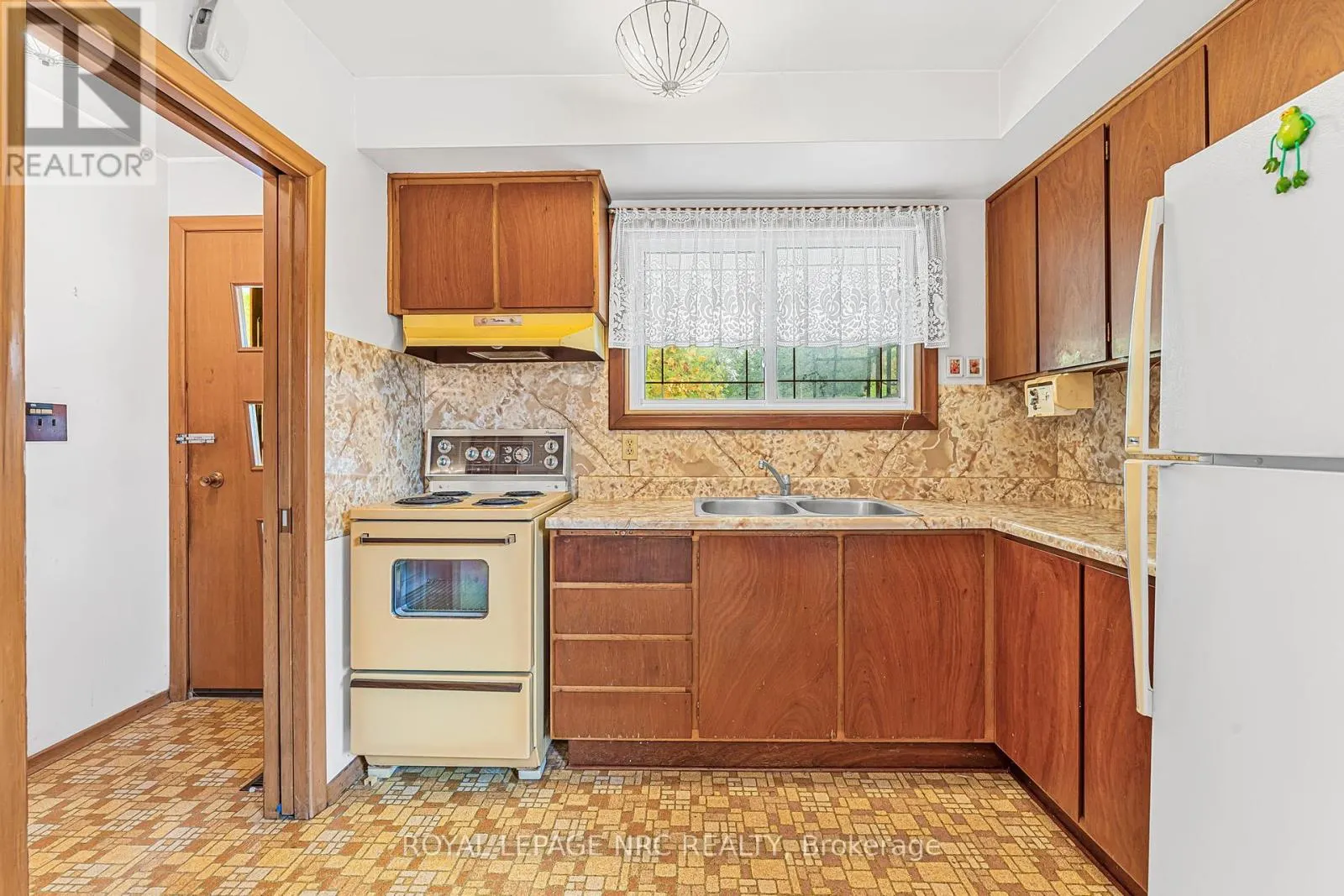 269 RAINBOW DRIVE