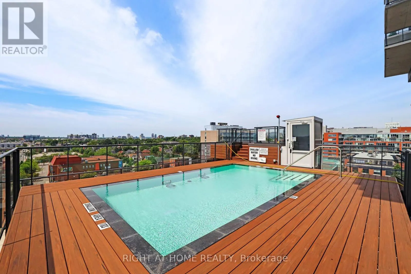 705 - 203 CATHERINE STREET