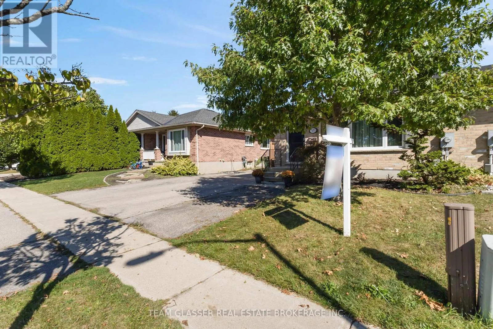 17 CARRIE CRESCENT