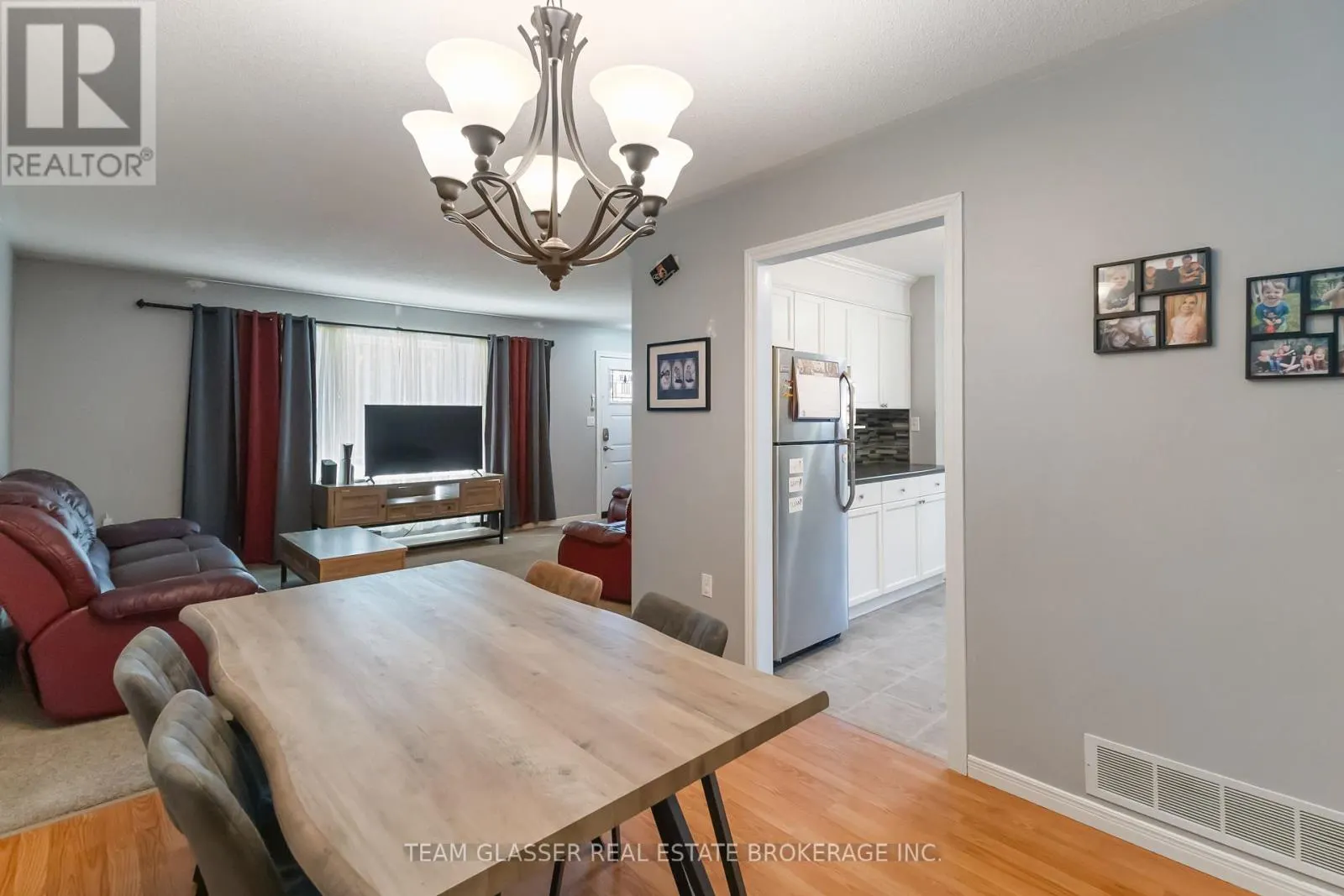 17 CARRIE CRESCENT