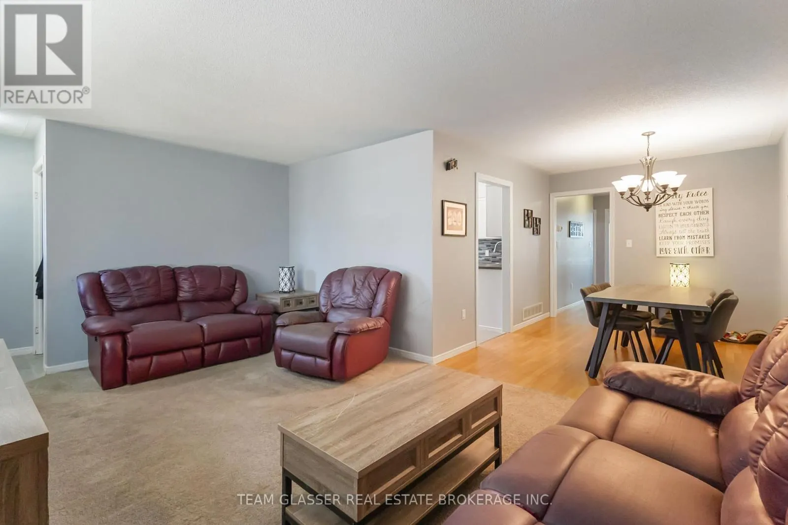 17 CARRIE CRESCENT