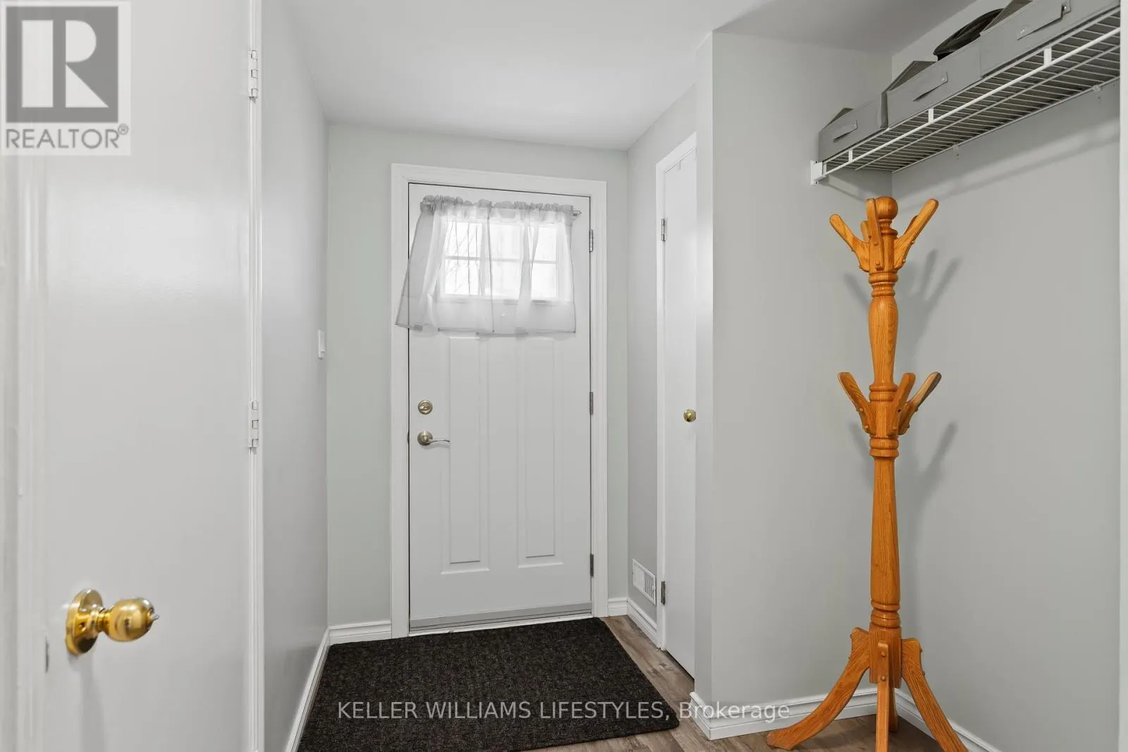23 - 536 THIRD STREET, #23