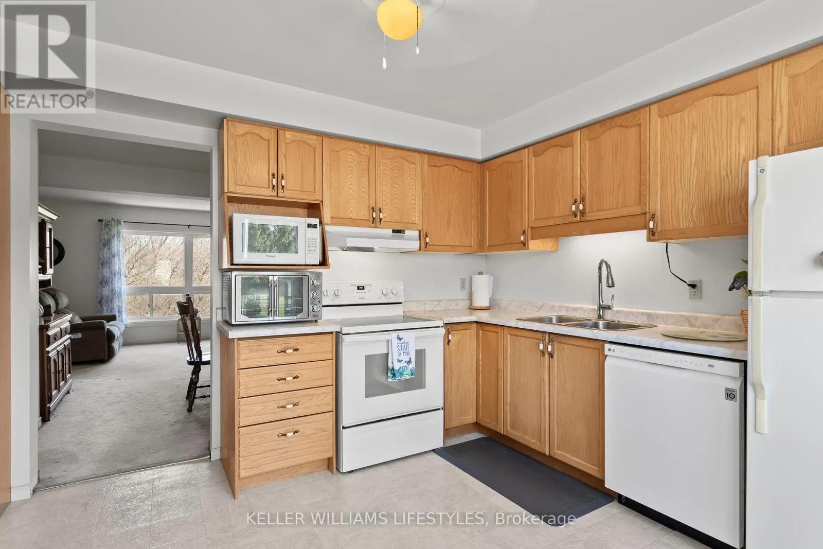 23 - 536 THIRD STREET, #23