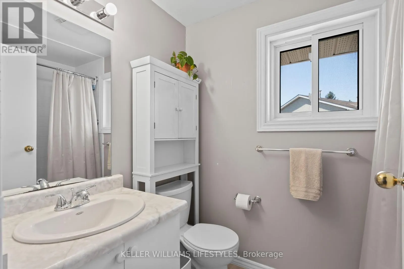 23 - 536 THIRD STREET, #23