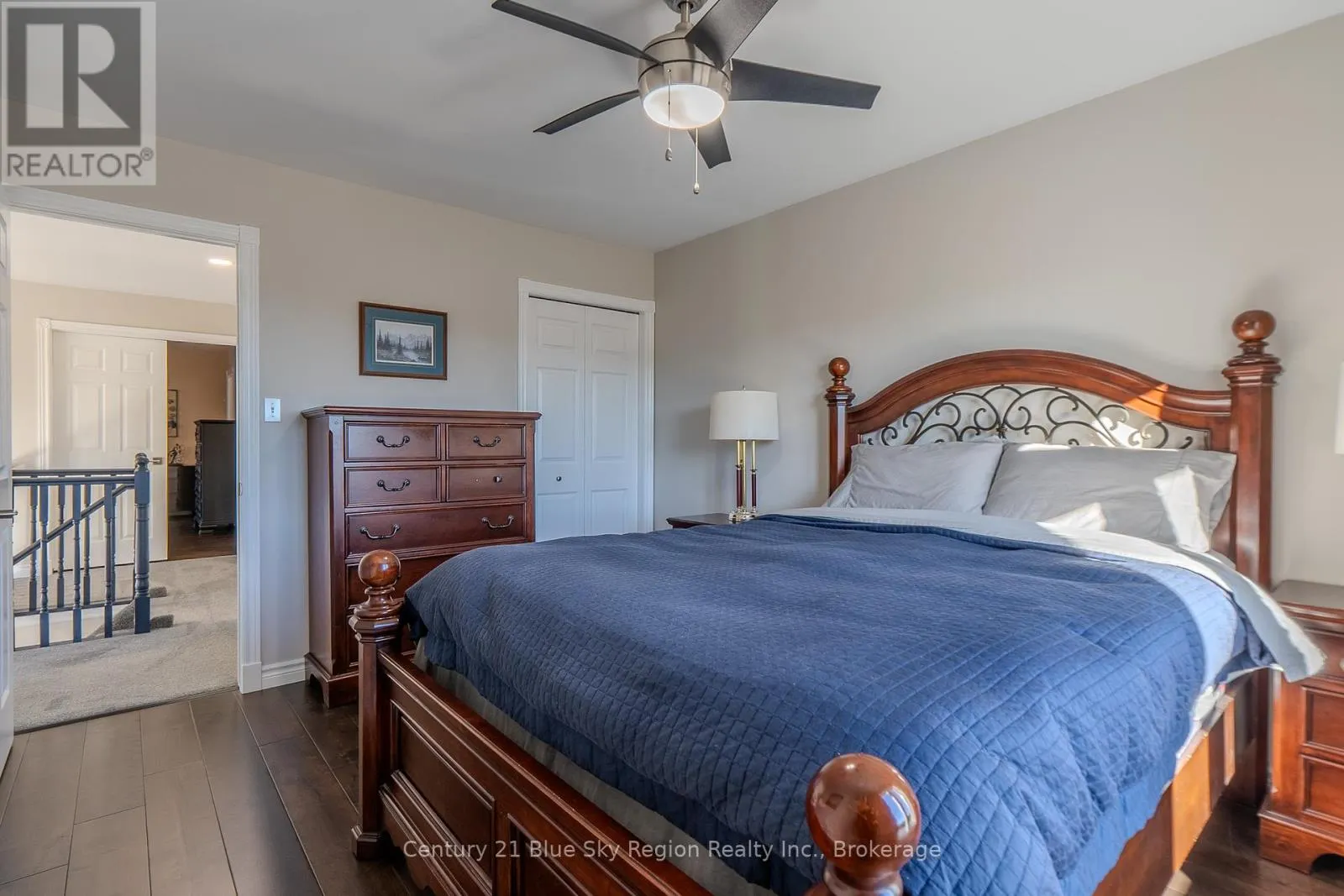 120 CLOVERBRAE CRESCENT