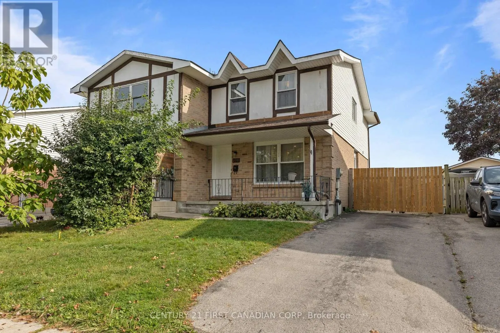 990 LAWSON ROAD