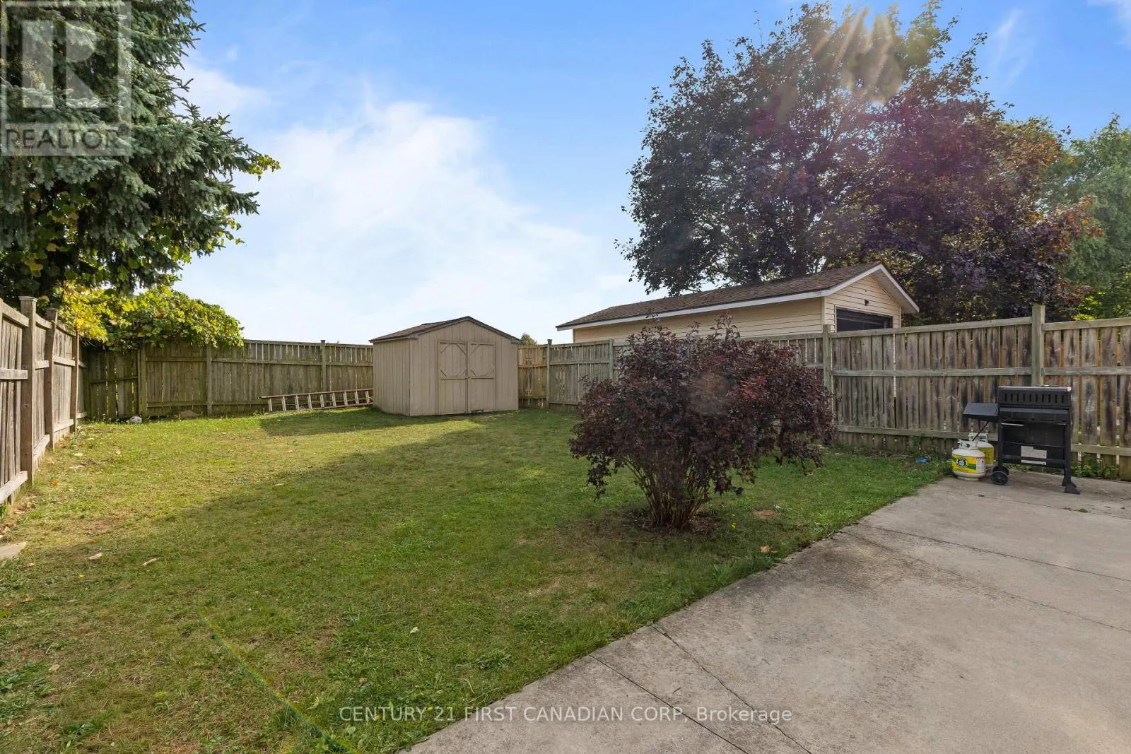 990 LAWSON ROAD
