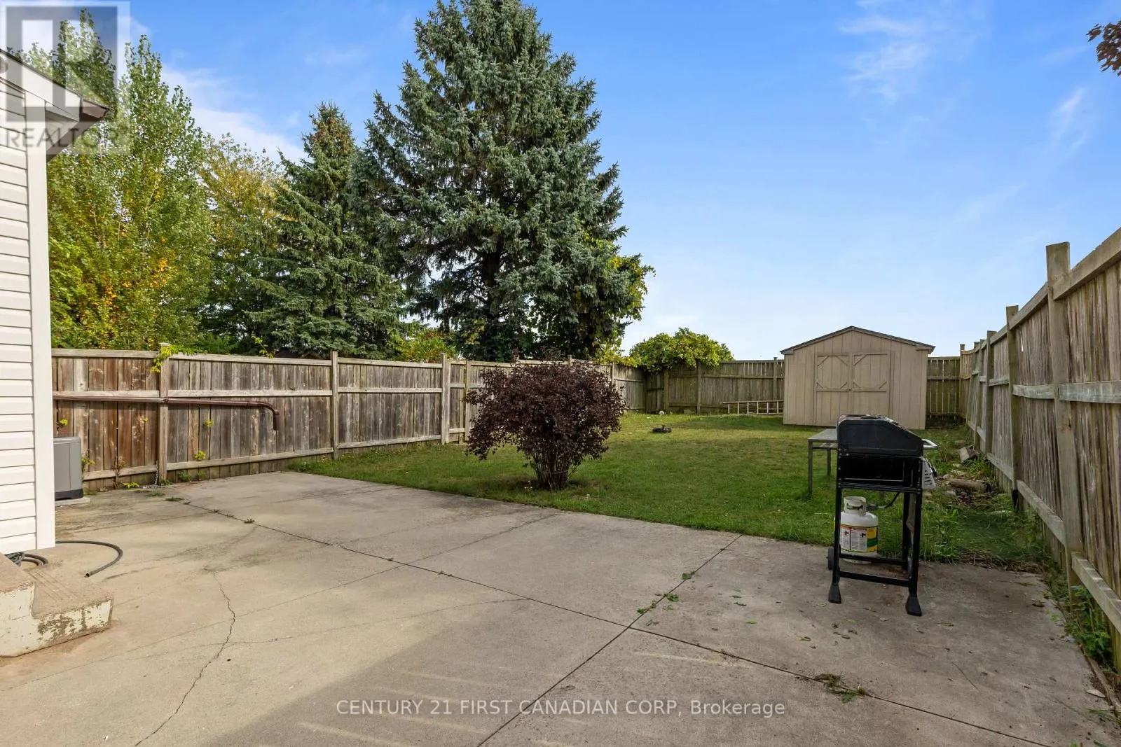 990 LAWSON ROAD