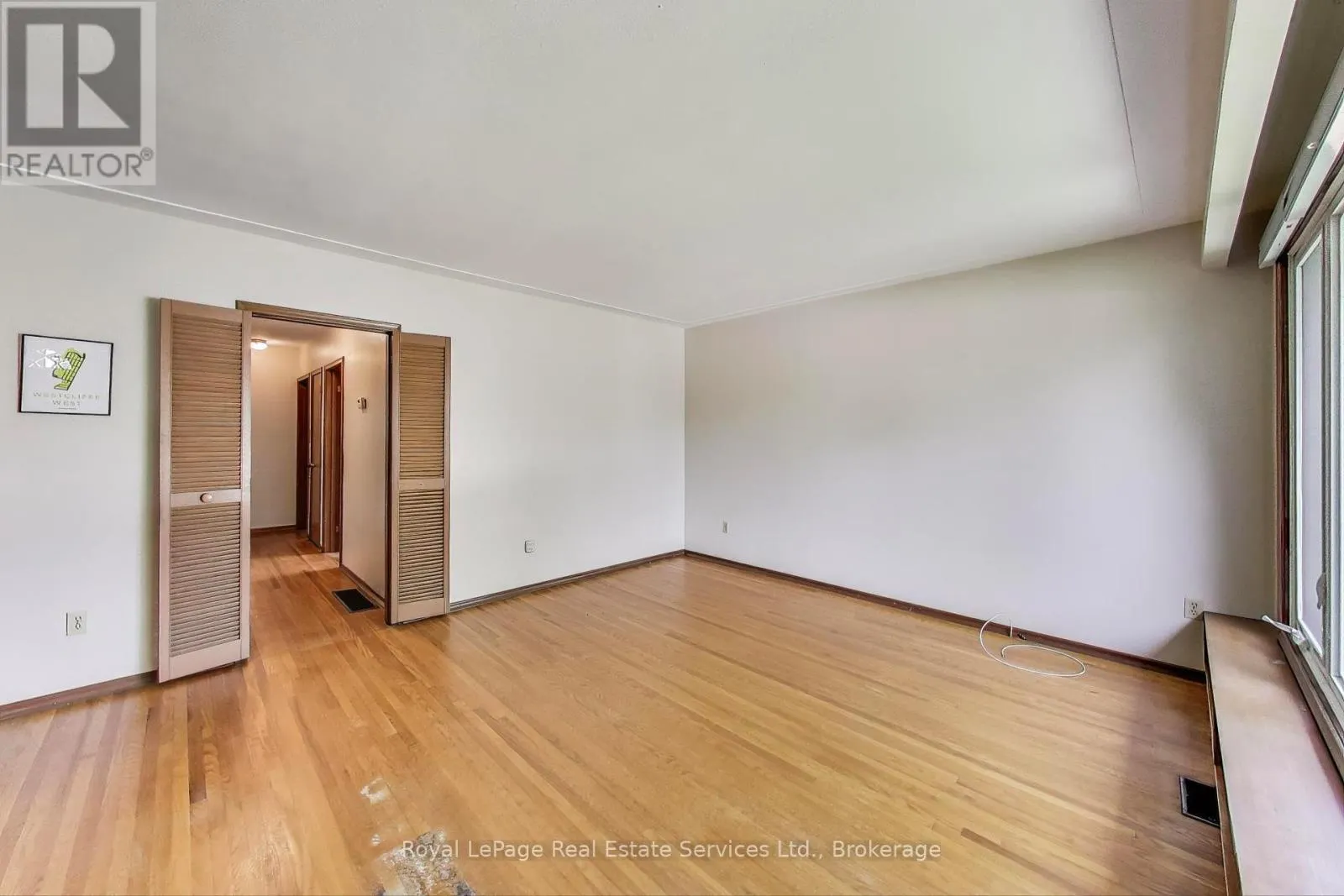 25 SANDRINGHAM AVENUE