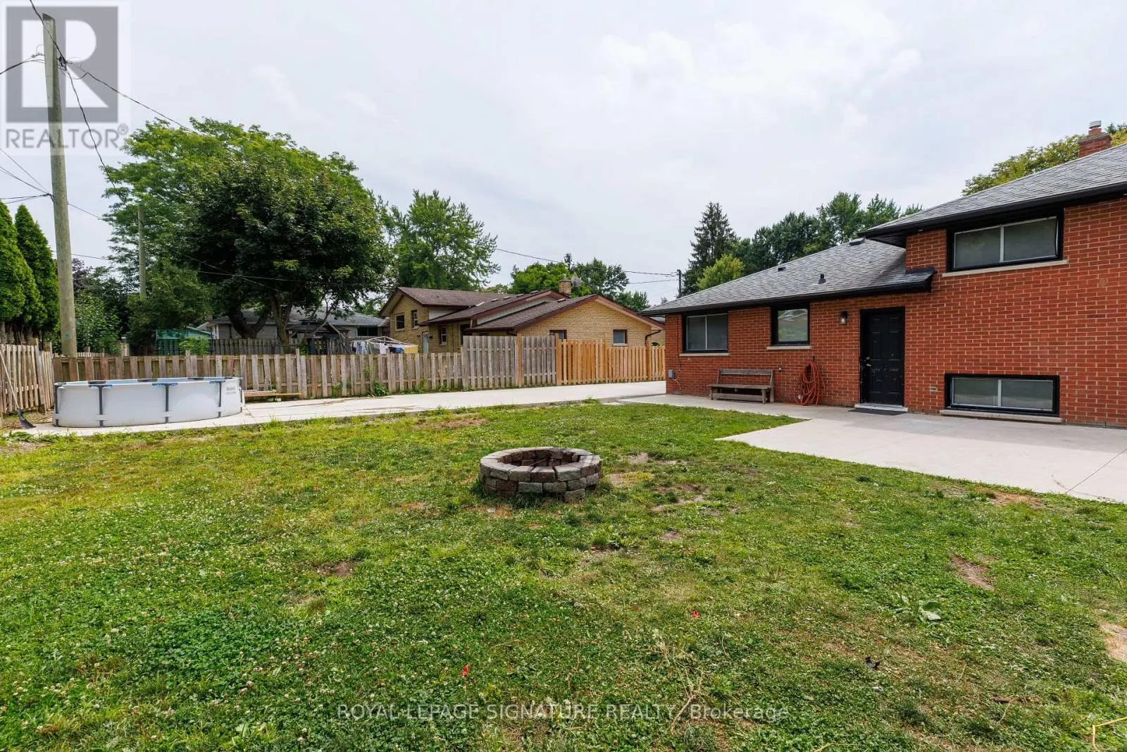 18 SILVERDALE CRESCENT