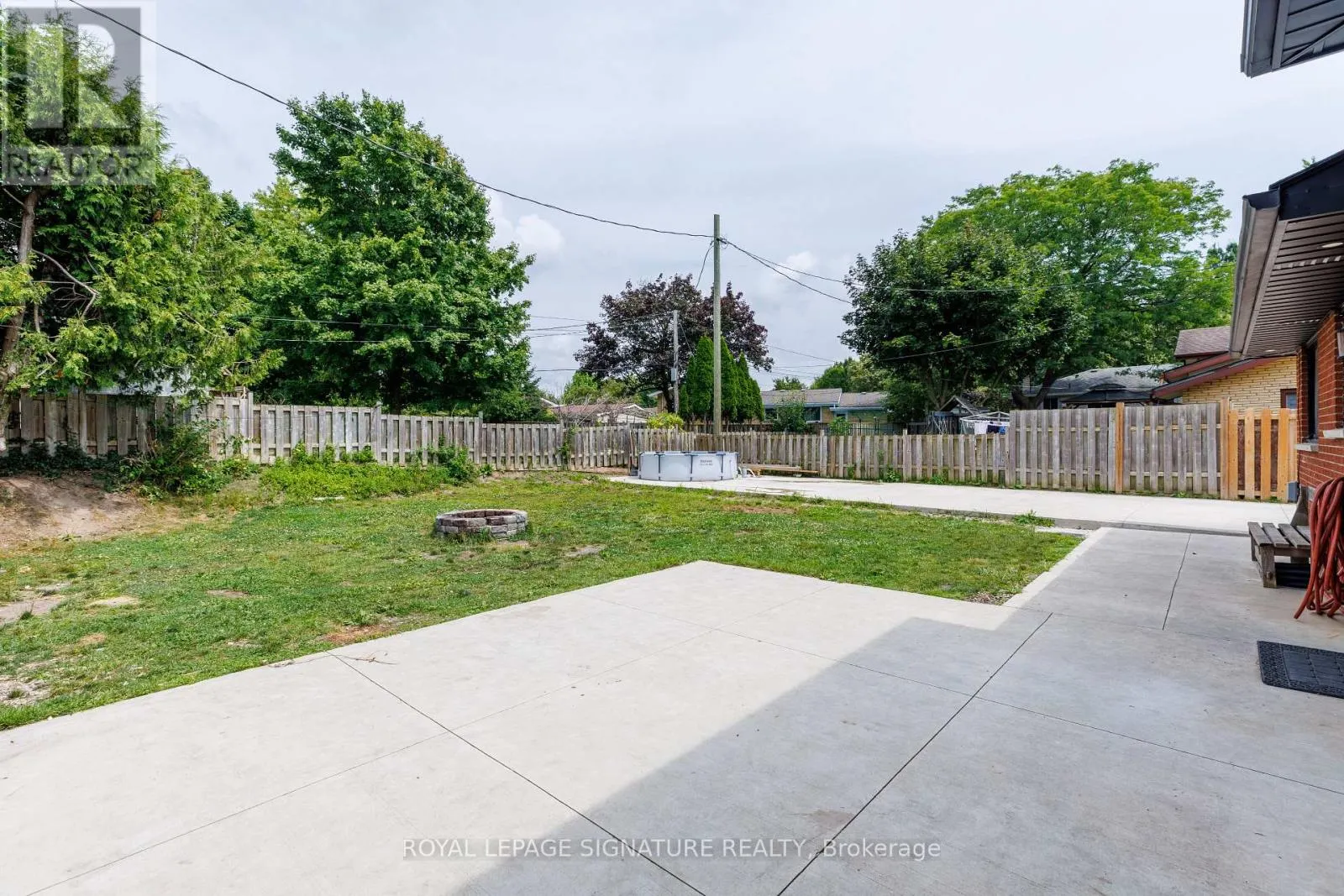 18 SILVERDALE CRESCENT