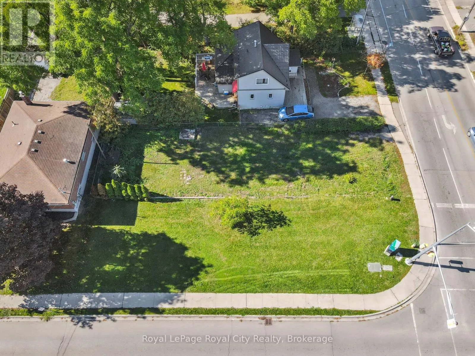 239 ELIZABETH STREET