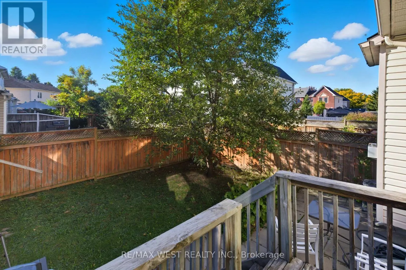 119 DEERFOX DRIVE