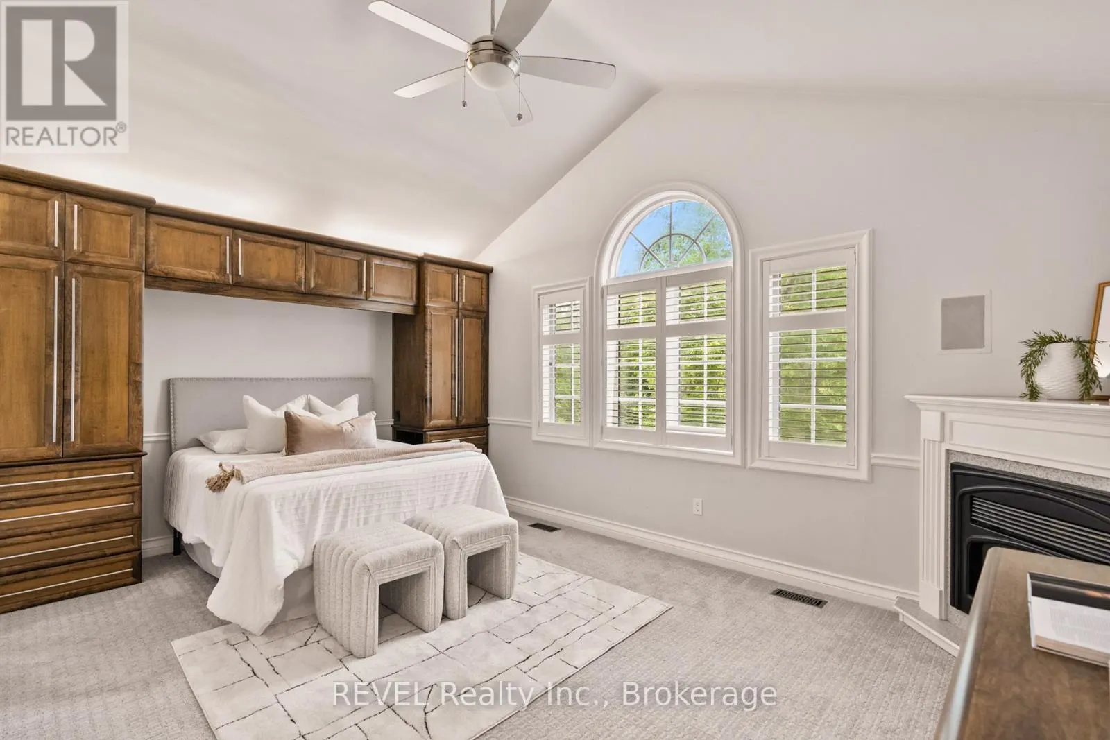 78 SOVEREIGN DRIVE