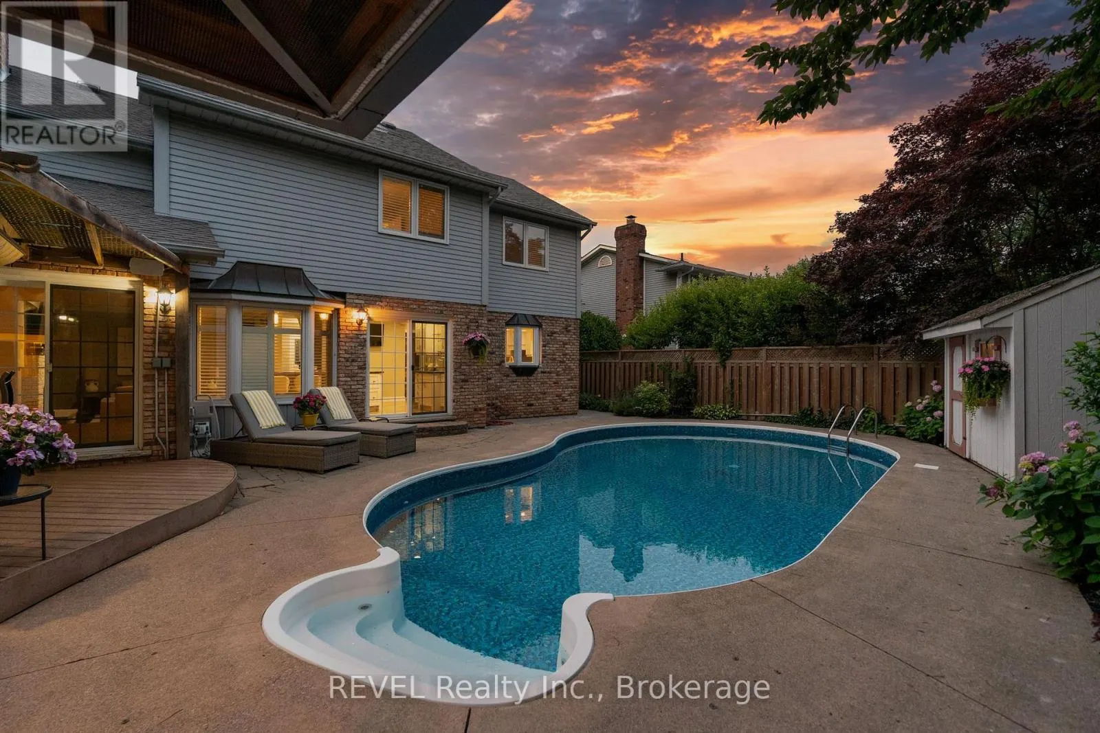 78 SOVEREIGN DRIVE