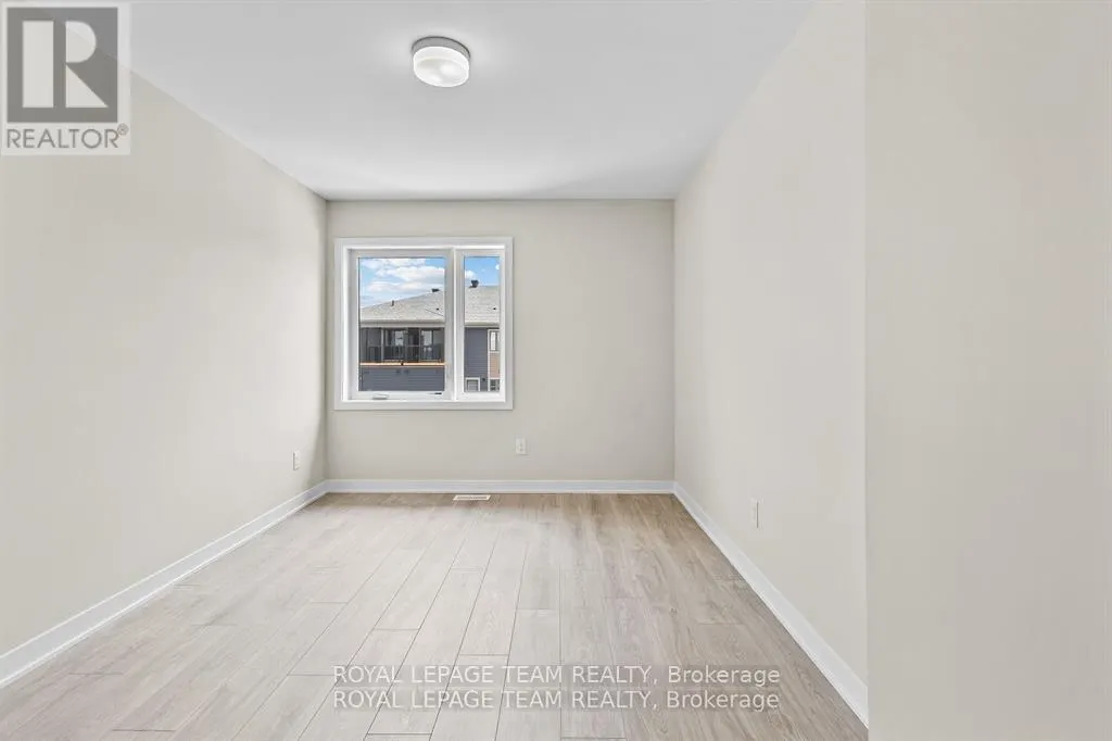 712 PARNIAN PRIVATE