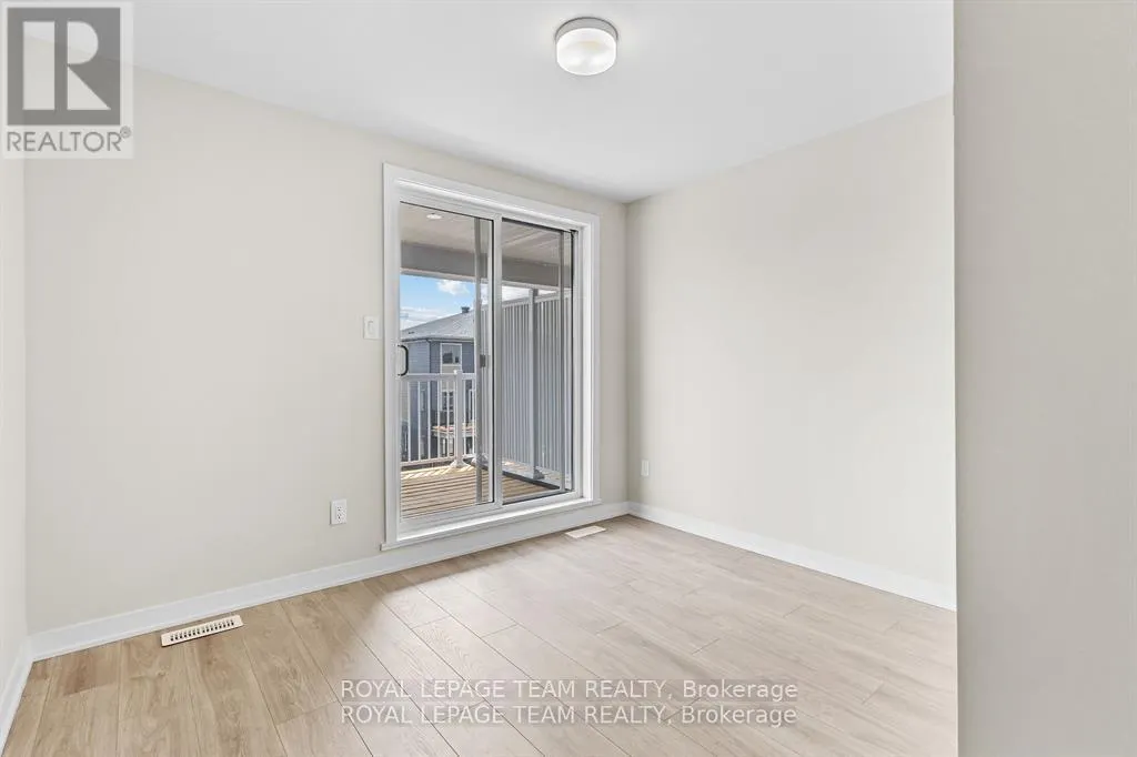 712 PARNIAN PRIVATE
