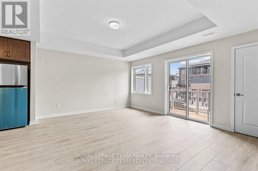 712 PARNIAN PRIVATE