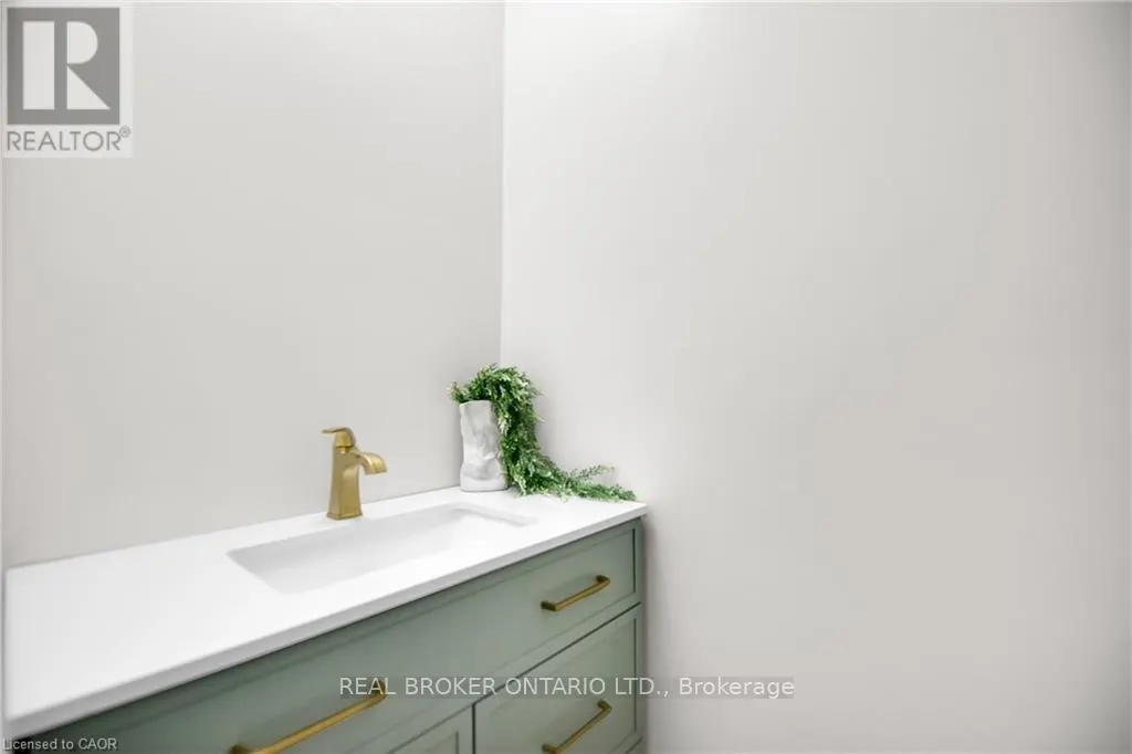 60 CHARLES BEST PLACE