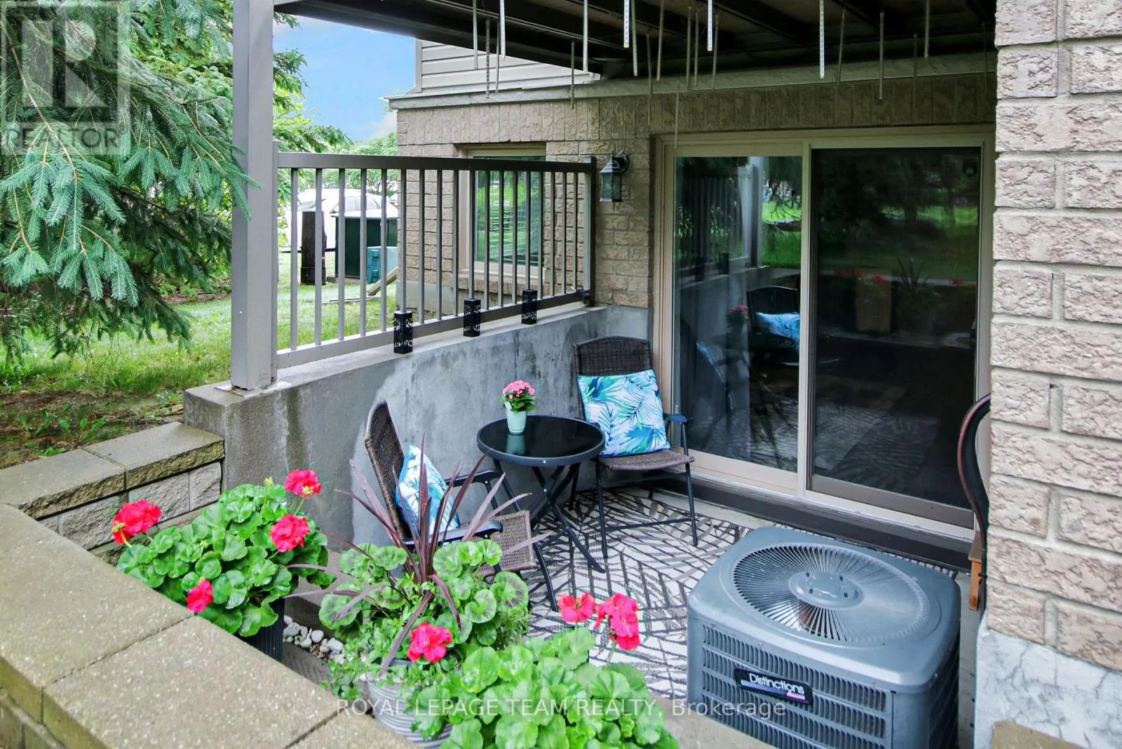 2 - 565 STONEFIELD PRIVATE