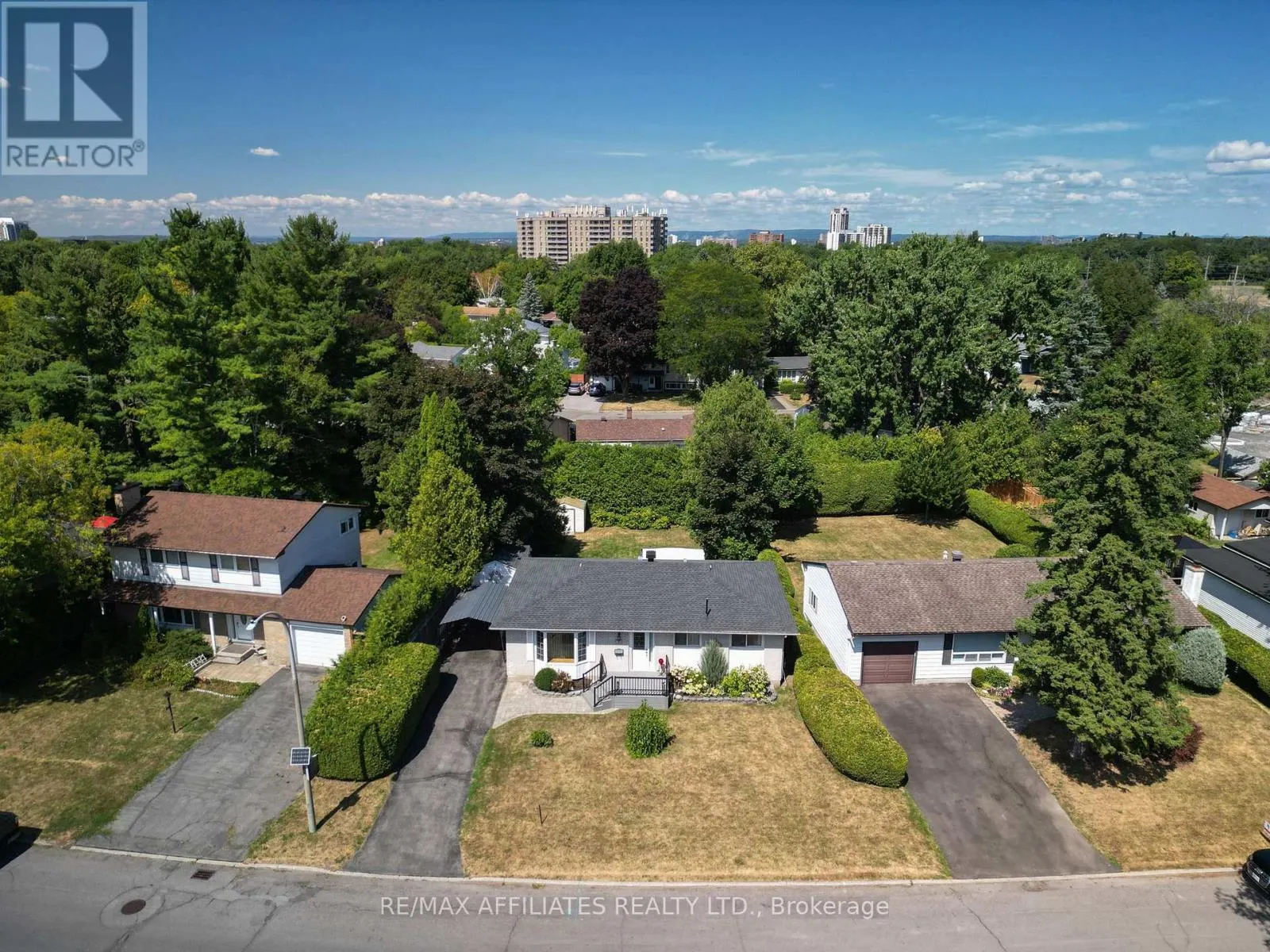 17 CANFIELD ROAD