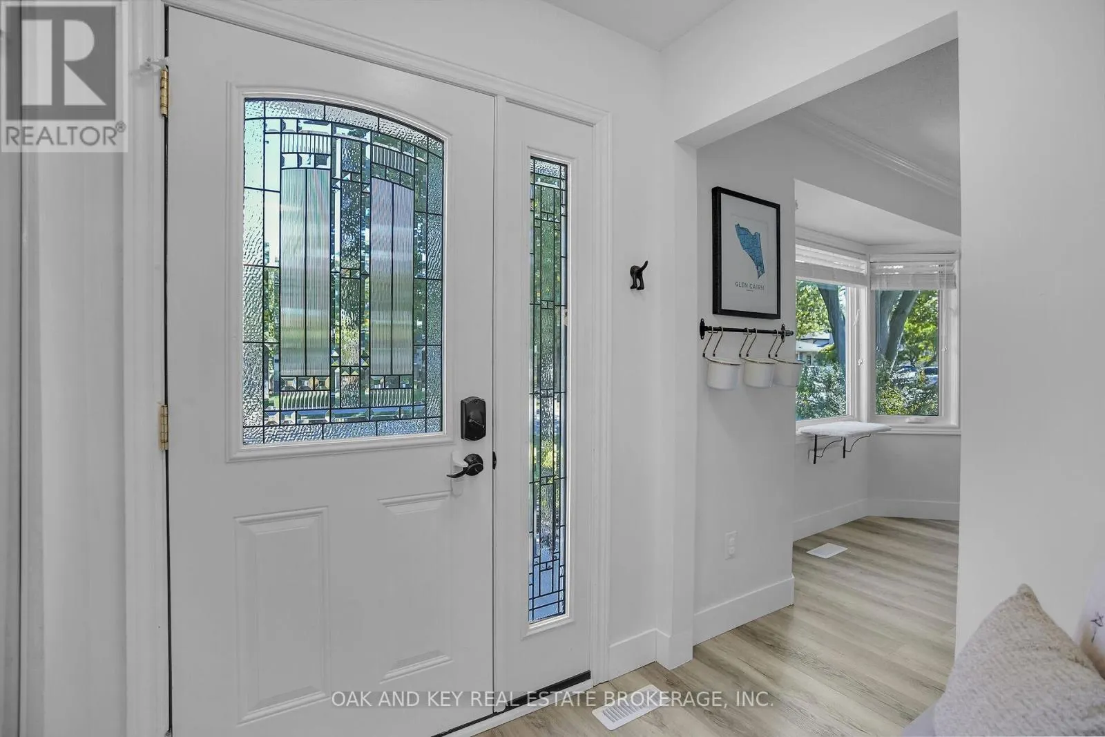 94 EDMUNDS CRESCENT
