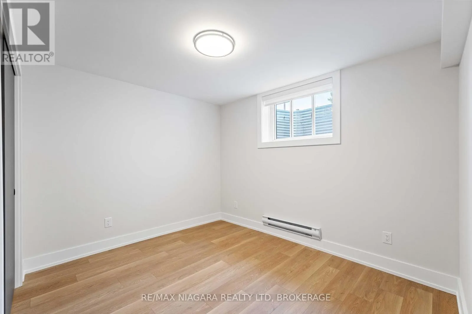 B - 35 BUCHANAN ROAD, #B
