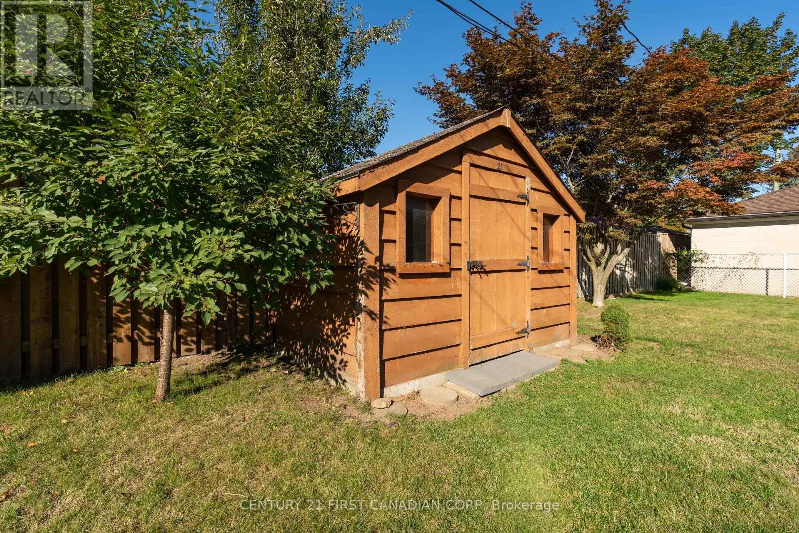 21 MARBENOR CRESCENT