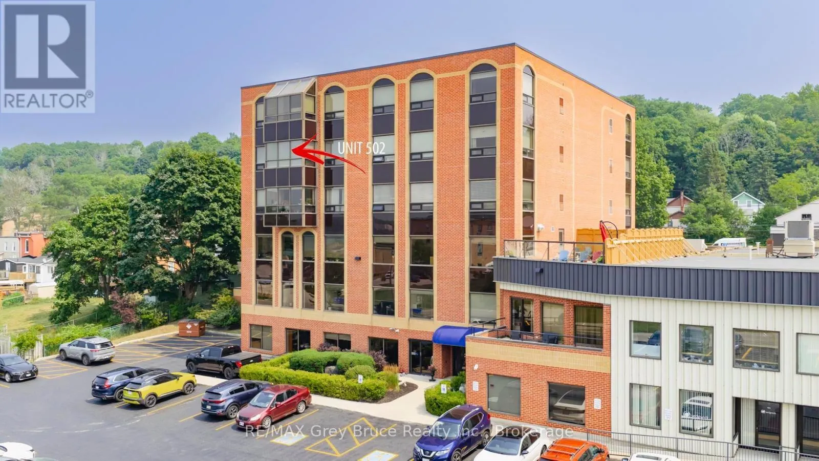 502 - 1717 2ND AVENUE E, #502