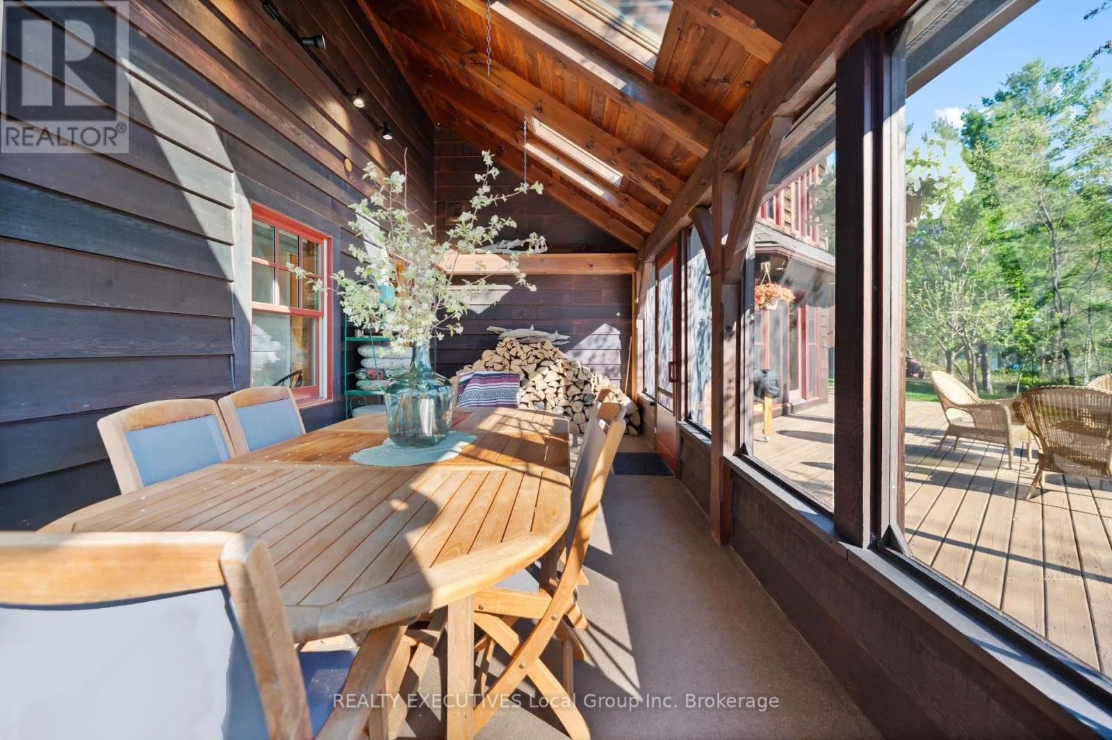 103 HUNTERS BAY ROAD