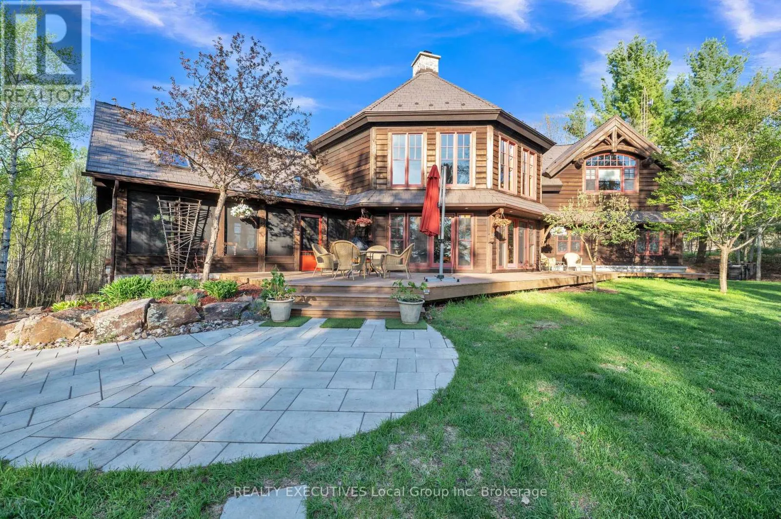 103 HUNTERS BAY ROAD