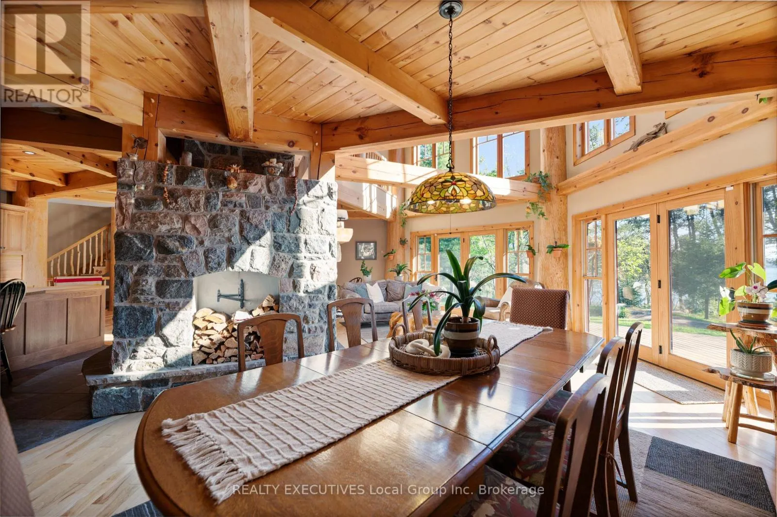103 HUNTERS BAY ROAD