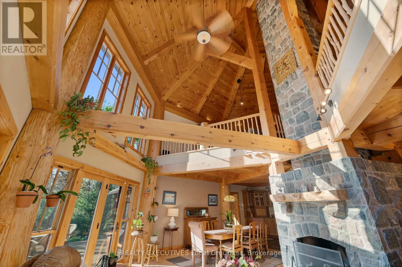 103 HUNTERS BAY ROAD