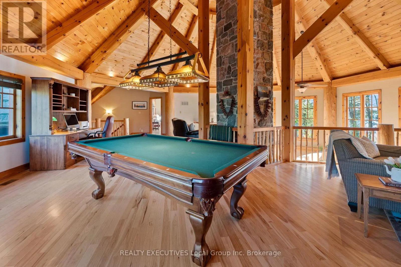 103 HUNTERS BAY ROAD
