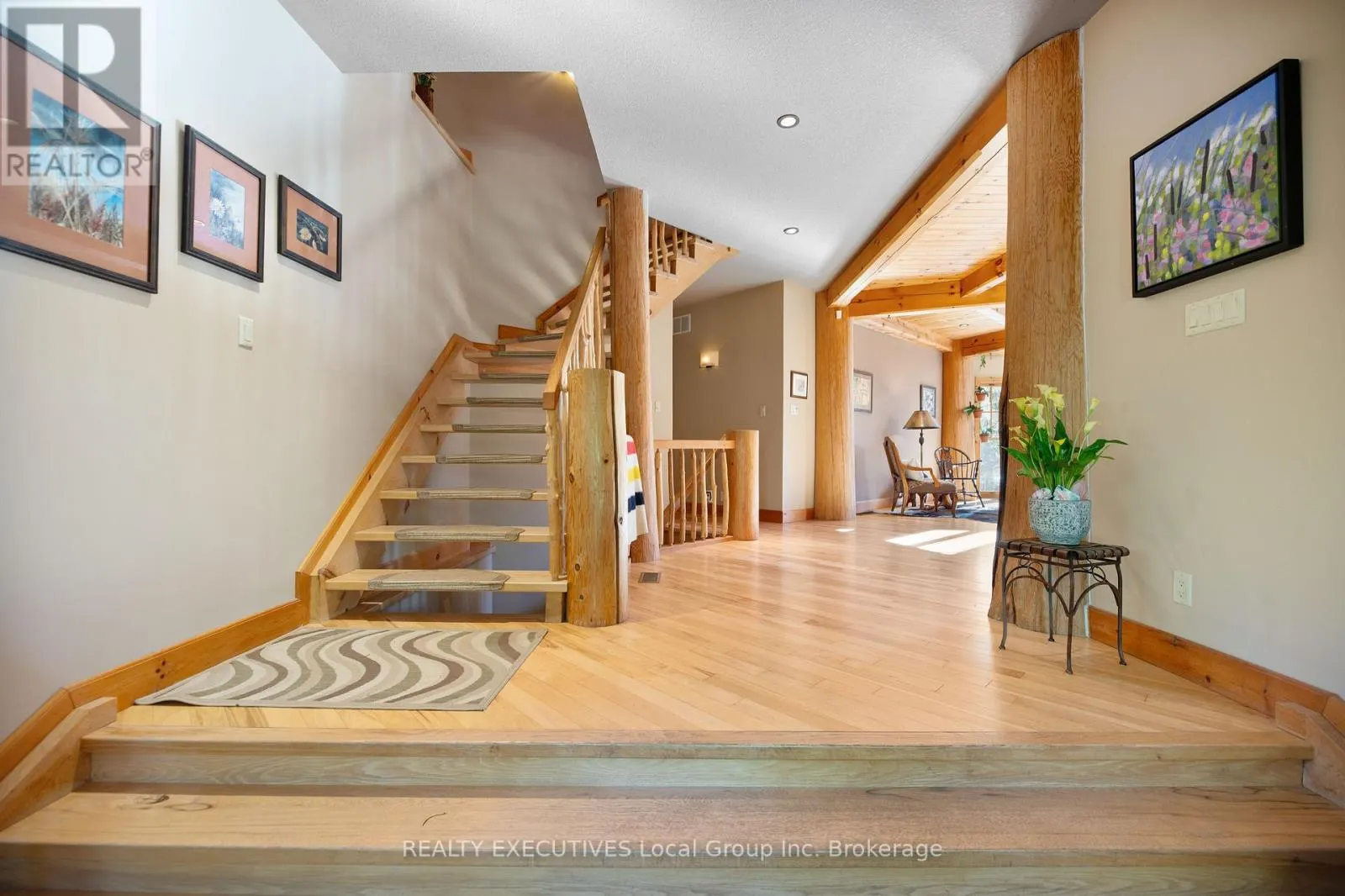103 HUNTERS BAY ROAD