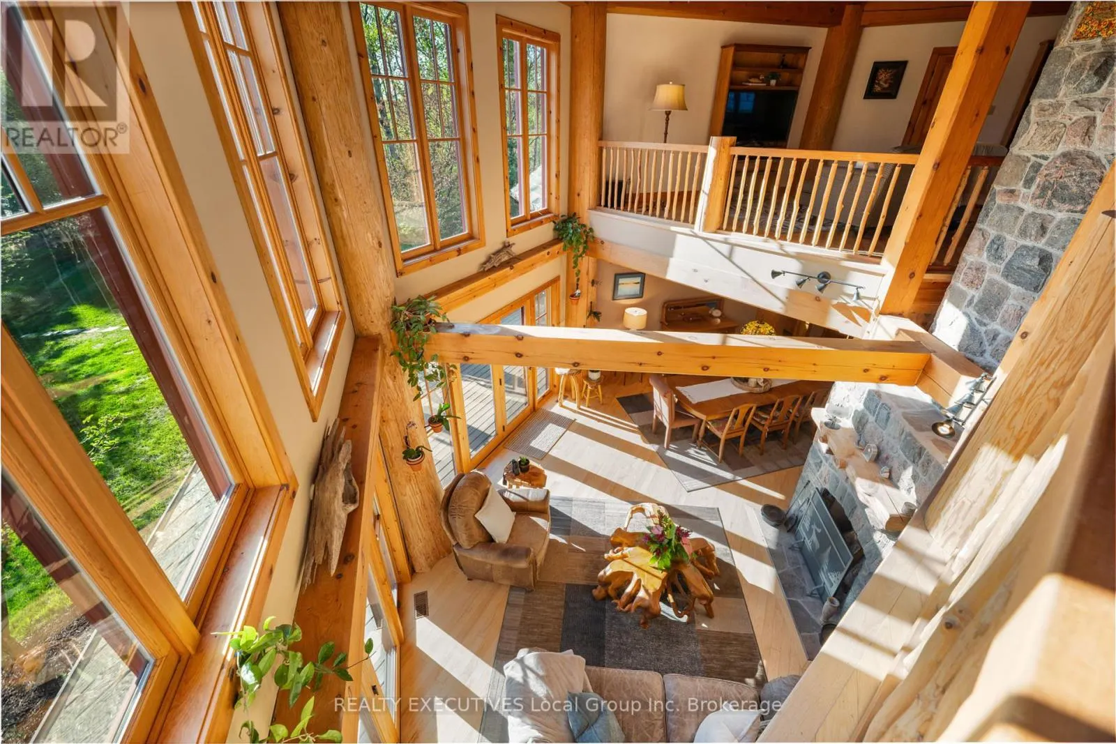 103 HUNTERS BAY ROAD