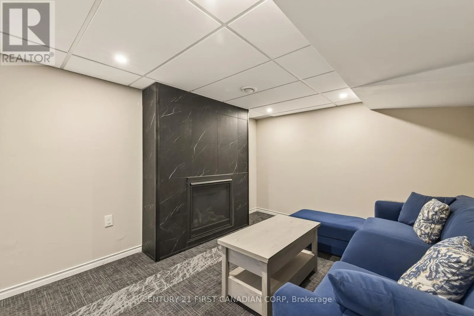 20 ASHBURY AVENUE
