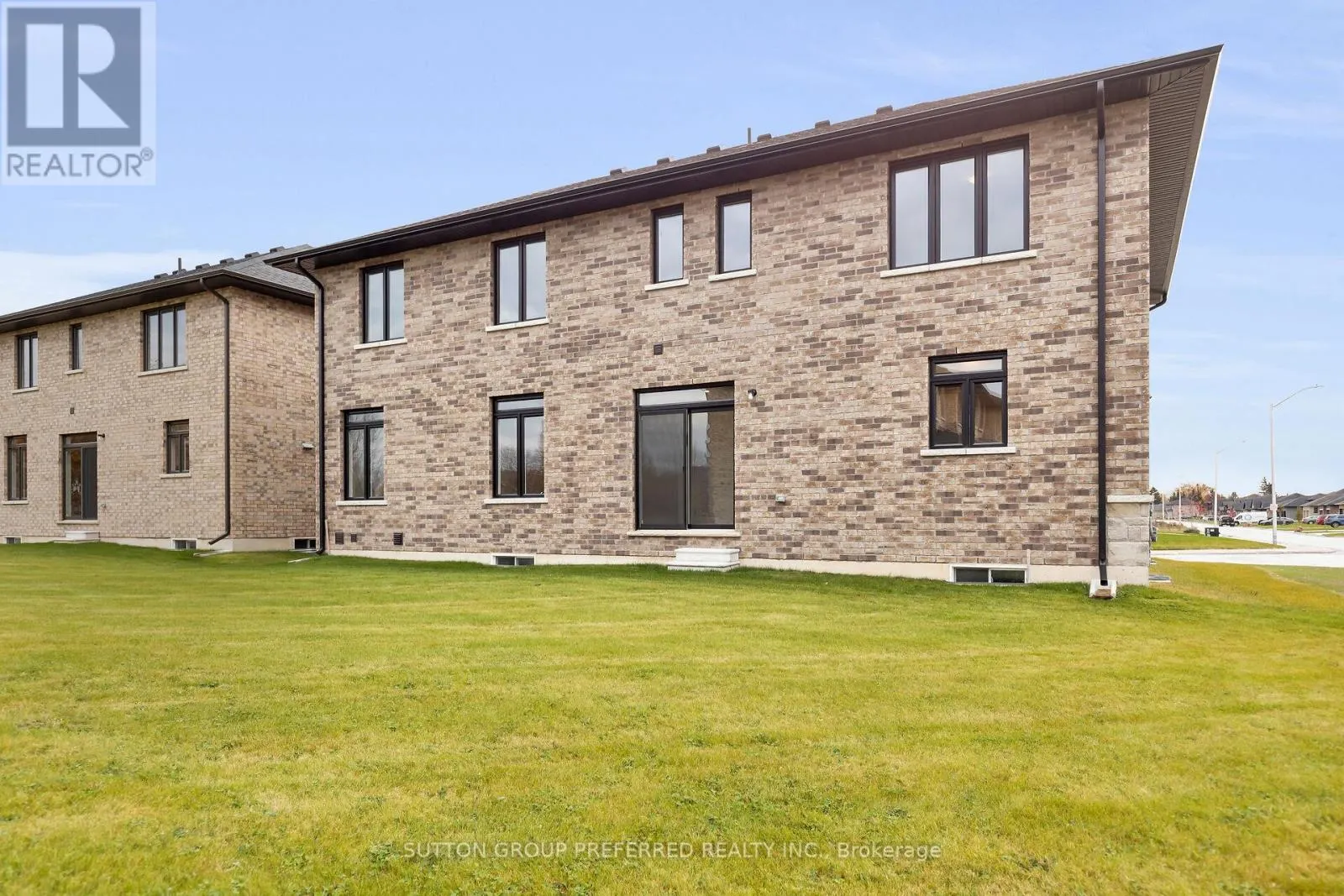 1 BOUW PLACE