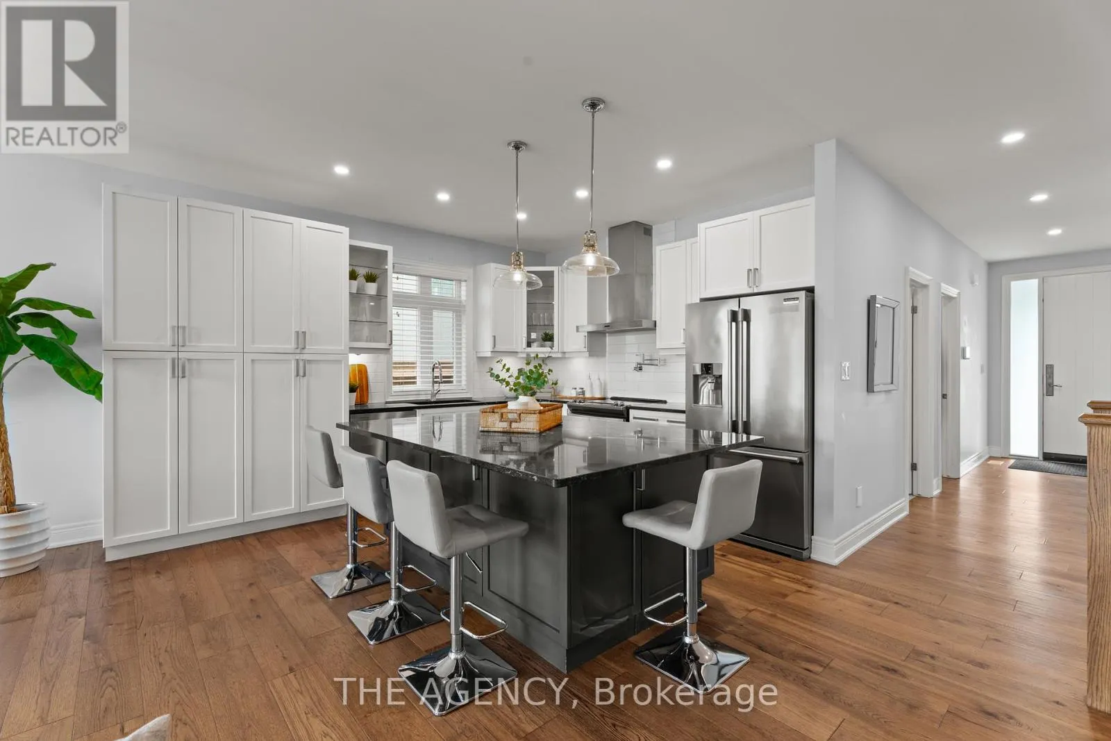 212 VIGER DRIVE