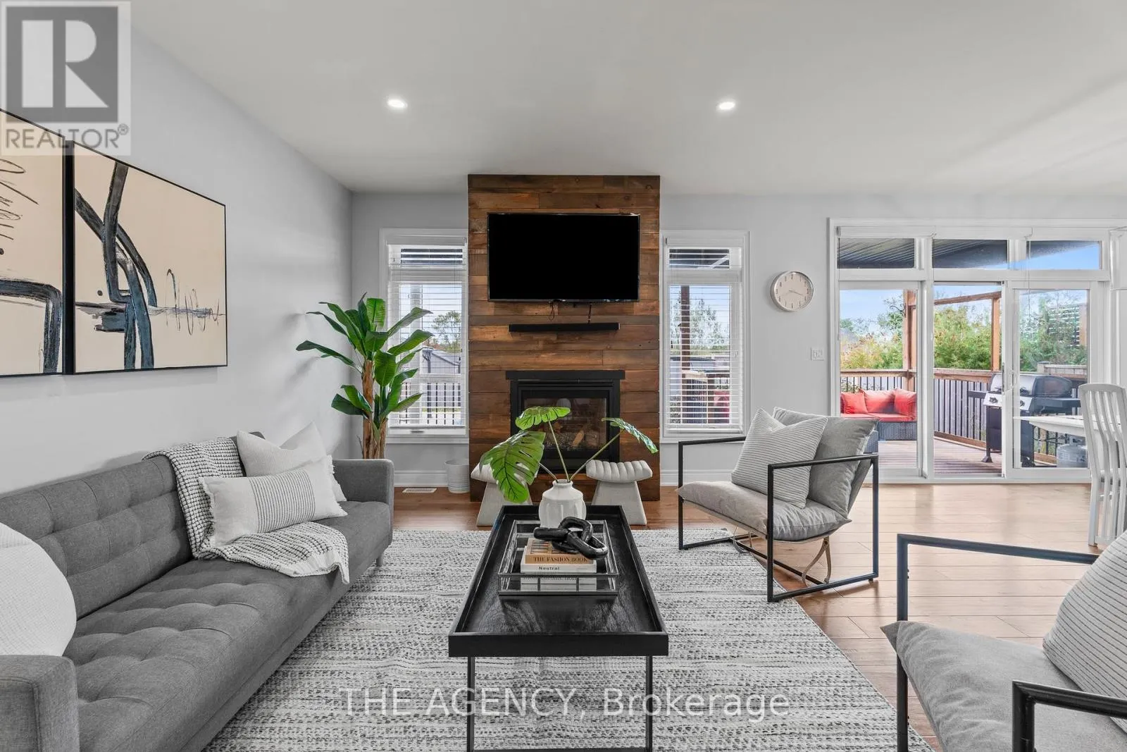 212 VIGER DRIVE